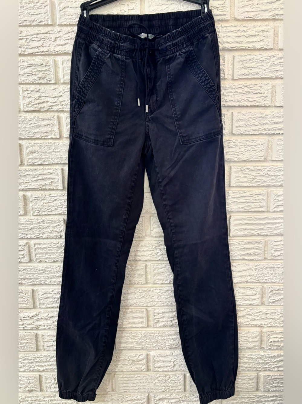 American Eagle Womens Black Stretch Jogger Pants Twill Drawstring Size 2 Long